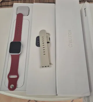 Apple Watch Series 5 Rojo/Plata