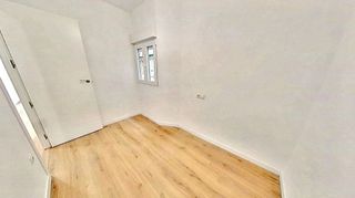 Piso en alquiler en Benalúa en Alicante