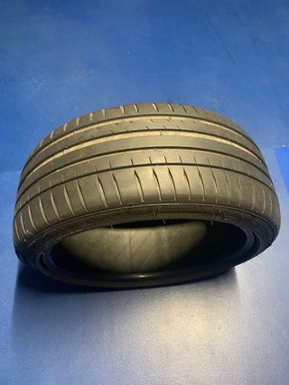 Neumático Michelin Pilot Sport 4