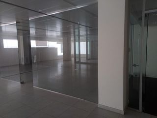 Local comercial en venta en Ensanche en Alcobendas