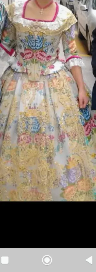 Traje de Fallera Teal y Blanco