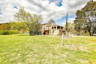 Masía en venta en Anglès