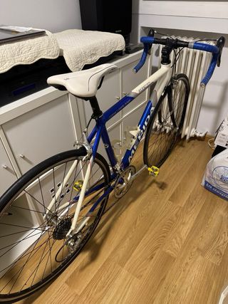 Bicicleta Merida Road 905