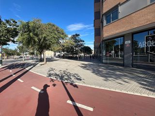 Garaje en alquiler en El Pla de Sant Josep - L'Asil en Elche