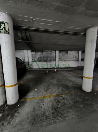 Garaje en alquiler en Alto del Castaño en Narón