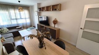 Piso en alquiler en Puerta Blanca en Málaga