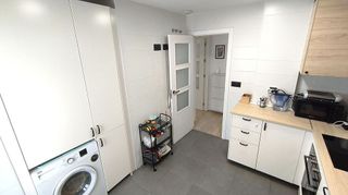 Piso en alquiler en Puerta Blanca en Málaga