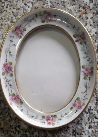 Portafoto in porcellana decorato