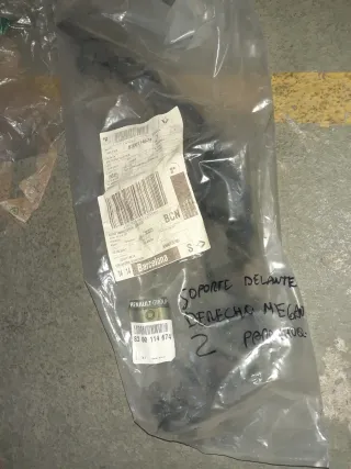 Soporte Faro Delantero Megane 2 y otras piezas Ren