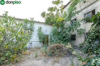 Solar en venta en Iznalloz