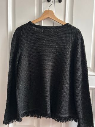 Chaqueta Cortefiel negra con flecos