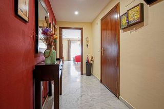 Piso en venta en Poligono Sur - La Oliva - Letanías en Sevilla