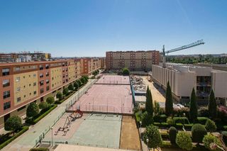 Piso en venta en Poligono Sur - La Oliva - Letanías en Sevilla