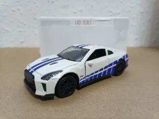 Coche 1:43 Réplica Nissan GT-R Juguete