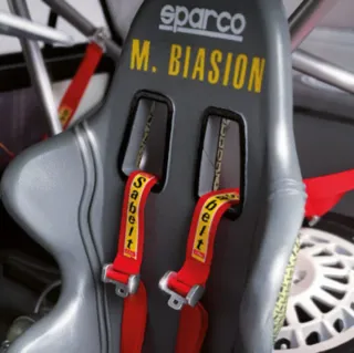 Modellino Lancia Delta HF Integrale 1:8