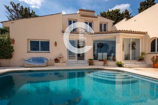 Chalet en venta en San Luis de Sabinillas en Manilva