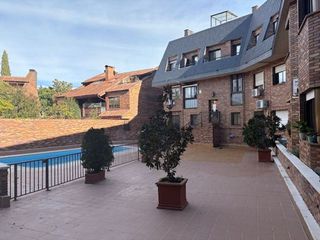 Piso en alquiler en Zona Carretera del Plantío en Majadahonda