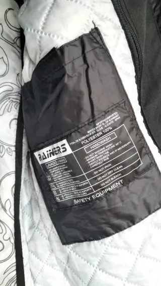 Chaqueta Moto Mujer Negra con Detalles Rosas