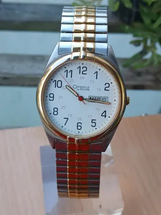 Reloj Caravelle by Bulova Cuarzo