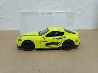 Coche 1:43 Replica Supra juguete