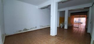 Local comercial en venta en Molina de Segura ciudad en Molina de Segura