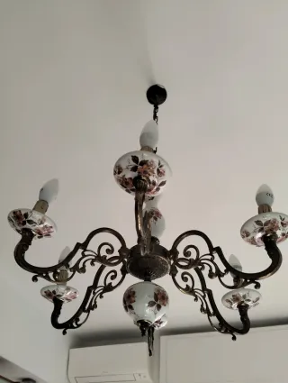 Lampadario vintage dipinto a mano
