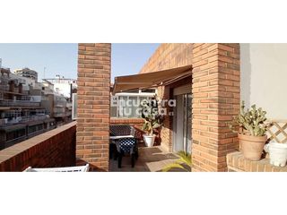 Ático en venta en Vistahermosa en Alicante