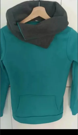 Sudadera con capucha