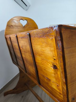Culla in legno massello