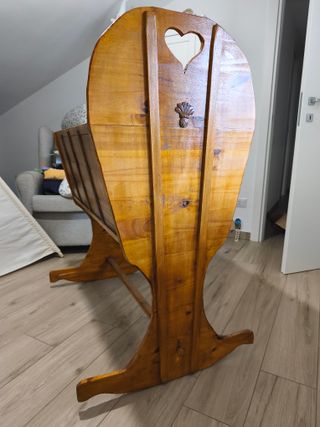 Culla in legno massello