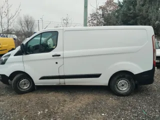 Ford Transit Custom 140000 distribución cambiada.