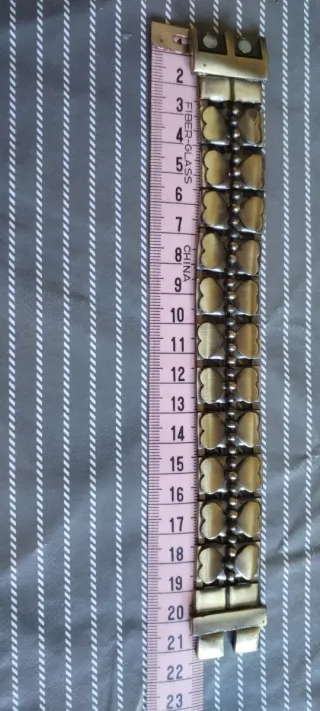 Pulsera Corazones Dorada Envejecida