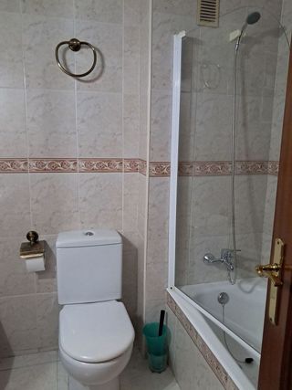 Piso en alquiler en San Pedro de Deusto-La Ribera en Bilbao