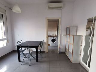 Piso en alquiler en Parque Mediterráneo - Santa Paula en Málaga