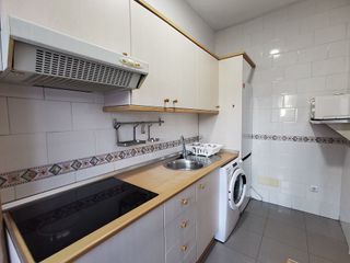 Piso en alquiler en Parque Mediterráneo - Santa Paula en Málaga