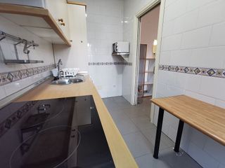 Piso en alquiler en Parque Mediterráneo - Santa Paula en Málaga