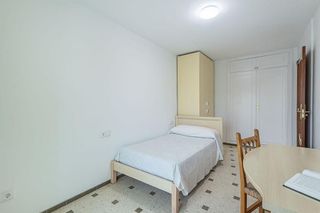 Piso en alquiler en Cervantes en Granada