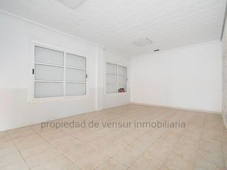 Local comercial en alquiler en Águilas ciudad en Águilas