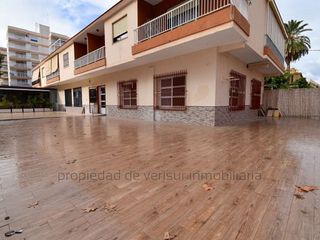 Local comercial en alquiler en Águilas ciudad en Águilas