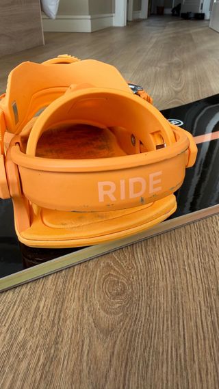 Snowboard Ride Heartbreaker mujer 150 + fijaciones