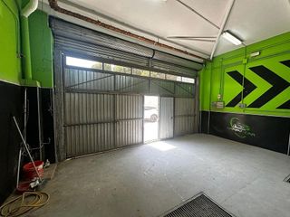 Local comercial en venta en Avda de Madrid - Pº de la Estación en Jaén