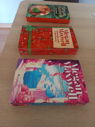 3 libros no se vende por separado