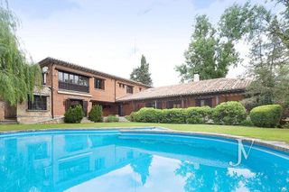 Chalet en alquiler en Ciudad Universitaria en Madrid