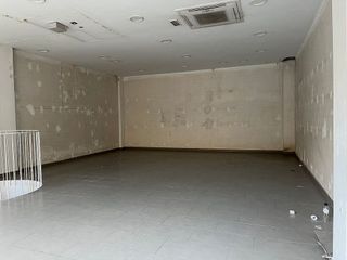 Local comercial en alquiler en Centre - Joan Prim en Granollers