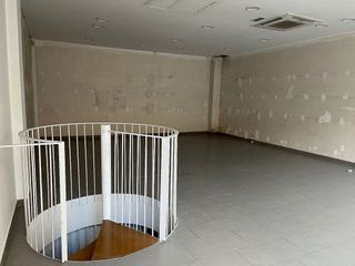 Local comercial en alquiler en Centre - Joan Prim en Granollers