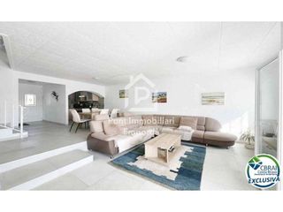 Casa en venta en Empuriabrava en Castelló d´Empúries