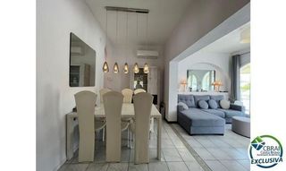 Chalet en venta en Empuriabrava en Castelló d´Empúries