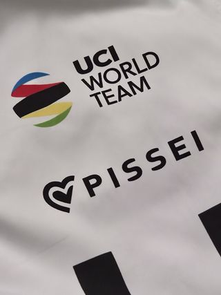 Chaleco Pissei UAE Team Talla XS