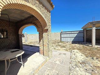 Chalet en venta en Núcleo Urbano en Chiclana de la Frontera