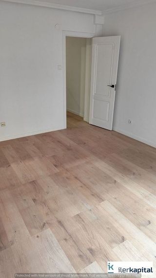 Piso en alquiler en Arrabal en Zaragoza